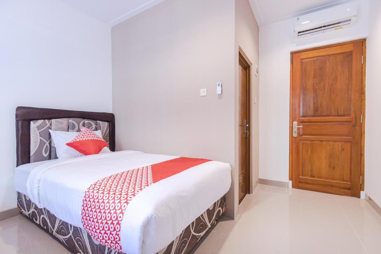 Oyo 1310 Urban Residence جاكرتا المظهر الخارجي الصورة