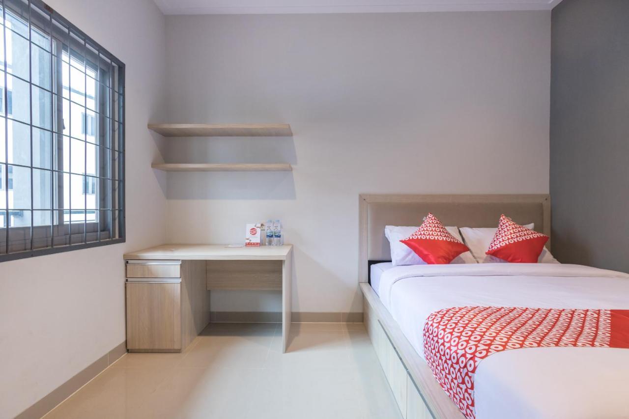 Oyo 1310 Urban Residence جاكرتا المظهر الخارجي الصورة